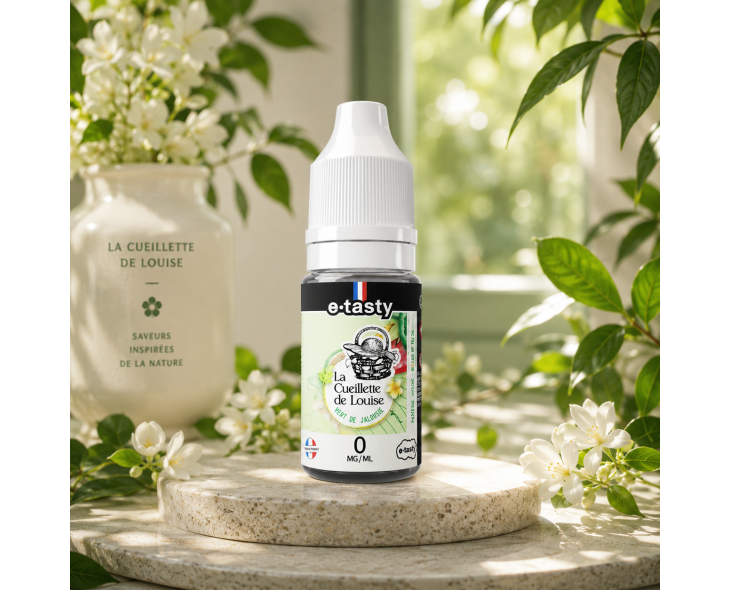 E-liquide Vert de Jalousie 10ml dans un jardin botanique lumineux